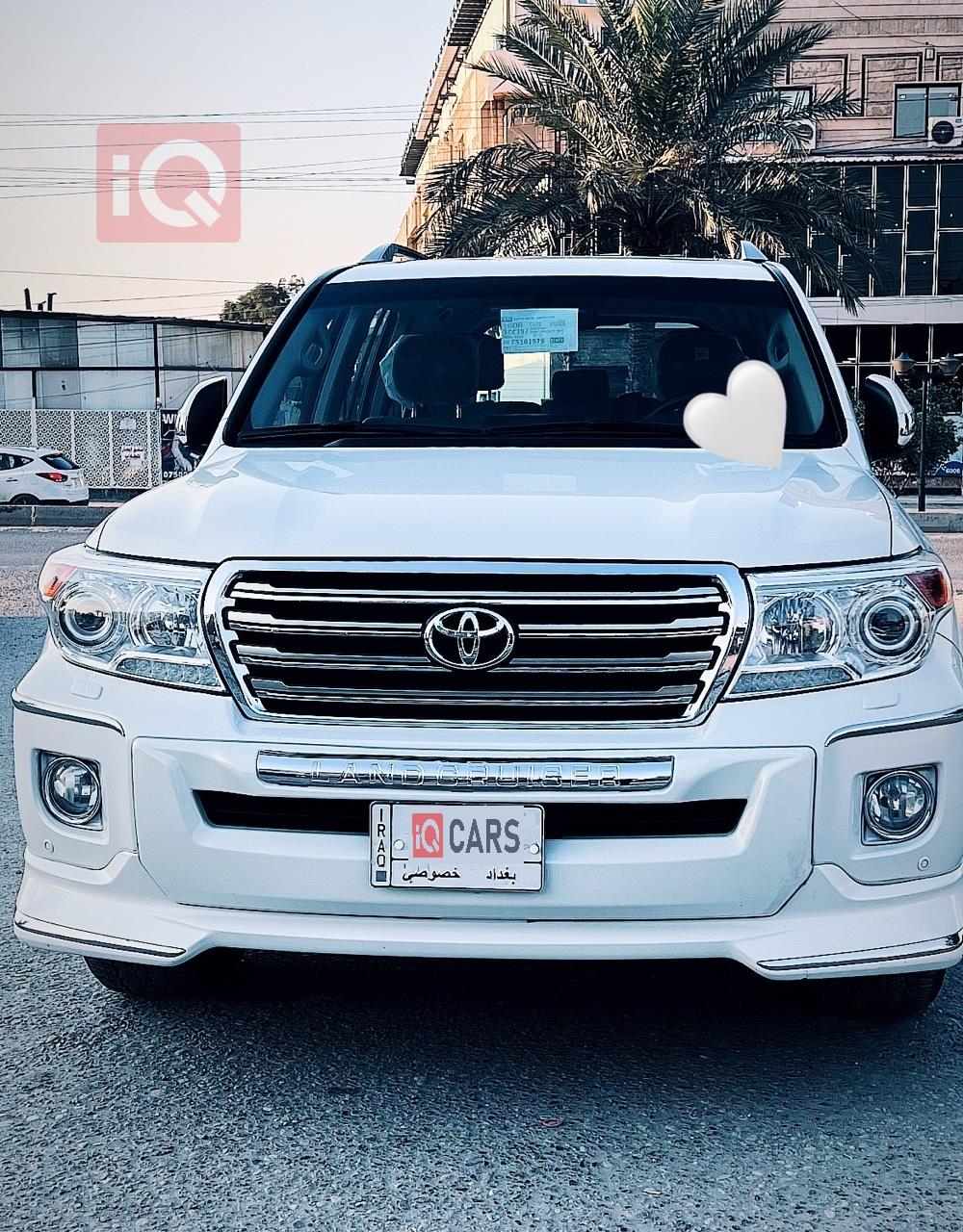 تويوتا لاندكروزر